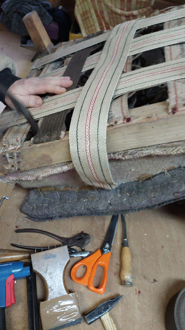 Reparatur der Polsterung